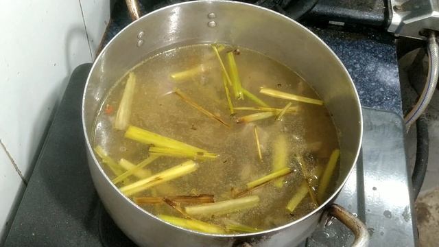 Rắn hầm đu đủ nước dừa tươi || Snake stewed papaya fresh coconut water смотреть онлайн