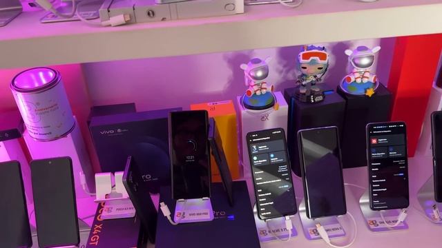 MORTI iPHONE, XIAOMI, POCO e ANDROID 13 ONE UI 5 su GALAXY S22 ultra смотреть онлайн