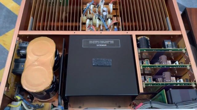 Hàng tiếp tục cập bến Âmli LUXMAN L-570. Thương hiệu và nổi tiếng. Đẹp xuất sắc và zin nguyên bản. смотреть онлайн
