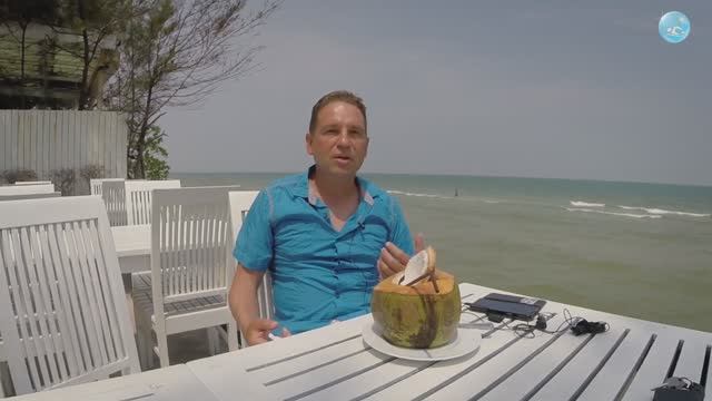 Танцы в воде. Часть 1 смотреть онлайн