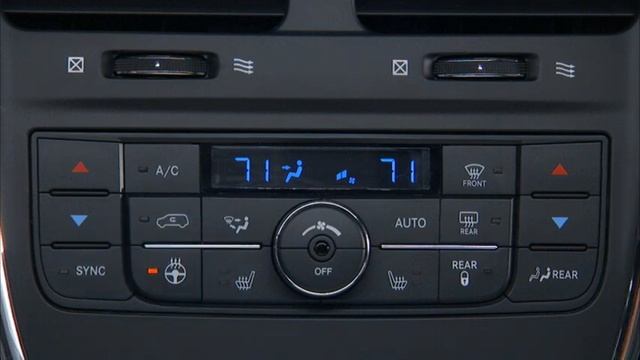 2013 Chrysler Town & Country | Heated Steering Wheel смотреть онлайн