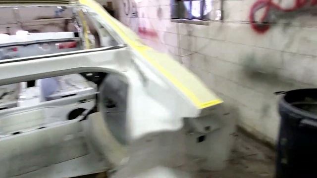 Building a Wrecked Dodge Challenger Scatpack into a Hellcat Part 2 SO SATISFYING смотреть онлайн