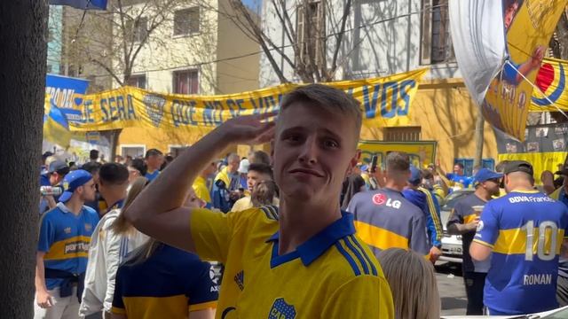 Experiencing The Worlds CRAZIEST Derby - Boca Juniors vs River Plate (Superclásico) смотреть онлайн