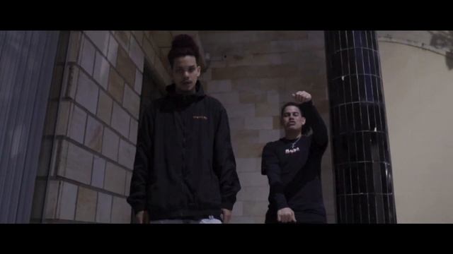 EFIERRE MAC - " NIKE DUNK 👟" ft. VK MAC (Prod. @cocranmac_ & @chiefbeats_) смотреть онлайн