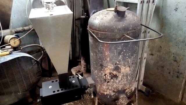 Пеллетная горелка на опилках? Мои горелки реально на них работают. смотреть онлайн