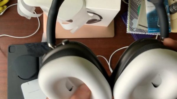 Apple AirPods Max (black) IRL #unboxing and ear-cup #damage test