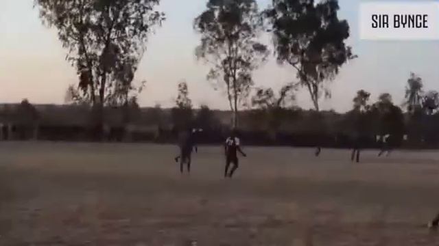 Tatenda Chidziva aka Mapepa at his high school level best. смотреть онлайн
