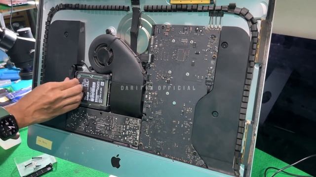 Upgrade SSD iMac 21.5 inci 2015 A1418 | Disassembly смотреть онлайн