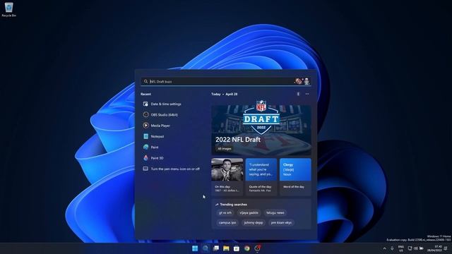 Windows 11 Dev Build 22598 - A New Search Box with Search Highlights смотреть онлайн