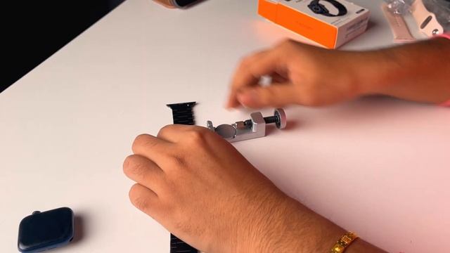 Spigen Link Bracelet for Apple Watch🔥🔥🔥 | CyberScene смотреть онлайн