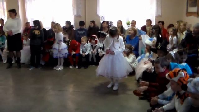 Новогодний Утренник 2-е классы 2017 -18 СШ №1