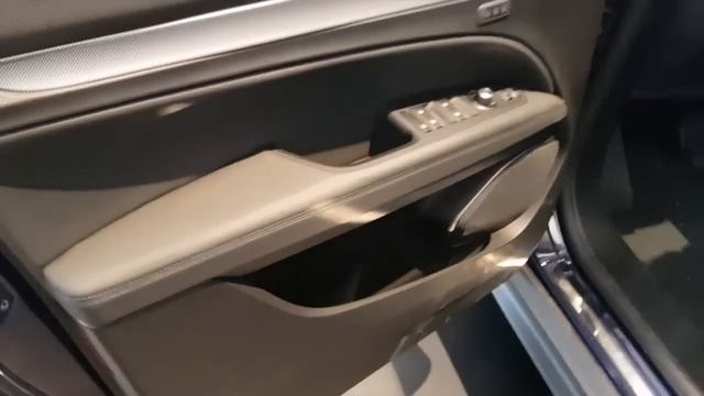 Alfa Romeo Stelvio Q4 Blu Montecarlo - Exterior and interior details - walk around смотреть онлайн