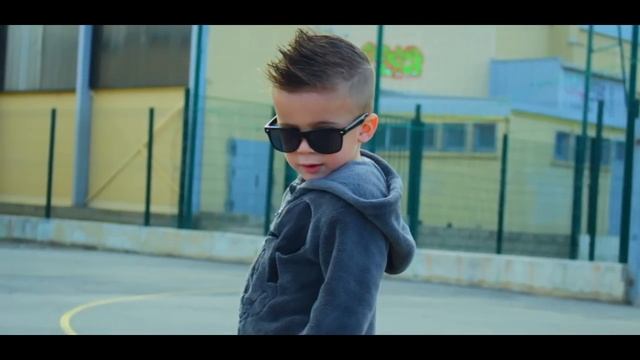OFFICIAL DEYVAN // CE DONT JE RÊVAIS - CLIP VIDEO DUO MAC BIS смотреть онлайн