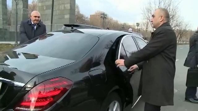 Розбір Дурниць - Охрана премьер-министра Армении смотреть онлайн