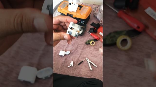 AirPods kulaklık tamiri. Abone olmayı unutmayın lütfen смотреть онлайн