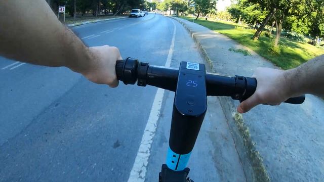 "BinBin" Ninebot MAX Plus Electric Scooter To Rent - Istanbul Bakırköy (Environment Sound Only) 4K смотреть онлайн