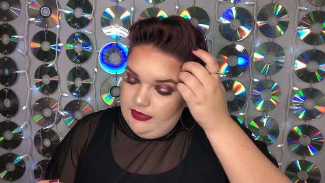 September Allure Beauty Box | I GOT A FULL SIZED MAC LIPSTICK! смотреть онлайн