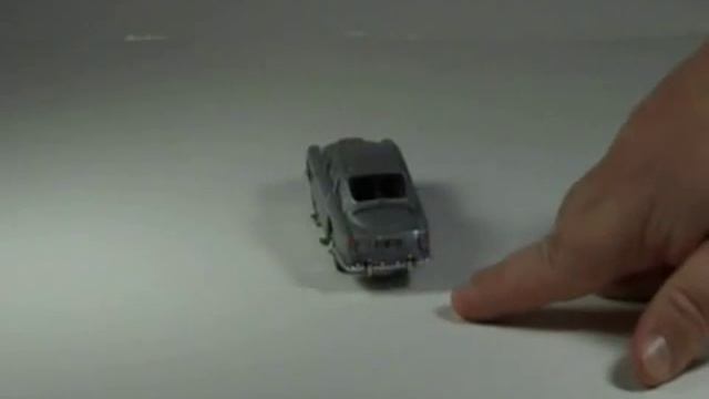 Aston Martin DB5 by CORGI смотреть онлайн