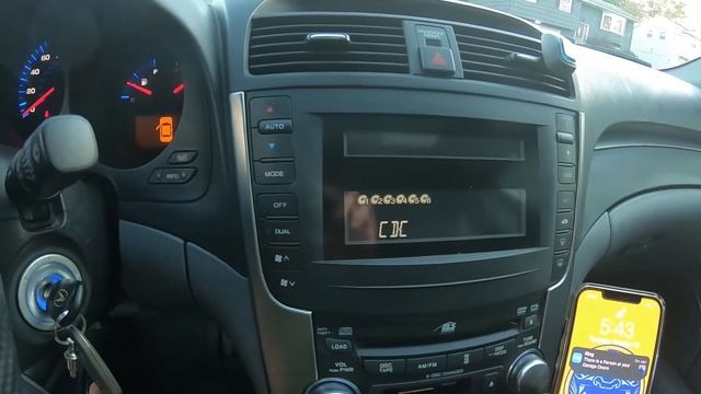 2005 Acura TL AUX cable install, plays music from your phone through your car spakers. смотреть онлайн