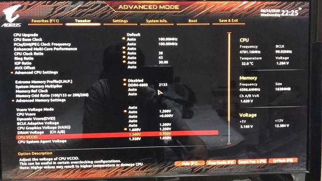 기가바이트 Z490 AORUS ELITE i7-10700k 오버 클럭입니다. смотреть онлайн