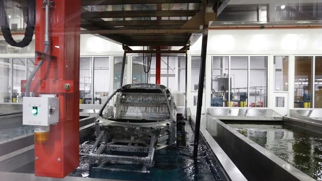 Acura NSX Performance Manufacturing Center Electrocoat System смотреть онлайн