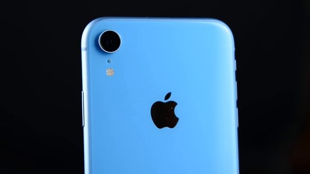 RECENSIONE IPHONE XR | VA BENE ma E' TROPPO CARO! смотреть онлайн