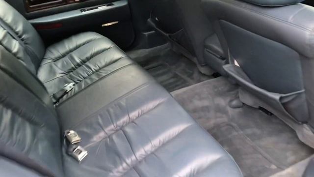 1996 Cadillac Fleetwood Brougham смотреть онлайн