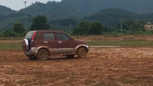 Daihatsu Terios 1.3 MT drift смотреть онлайн