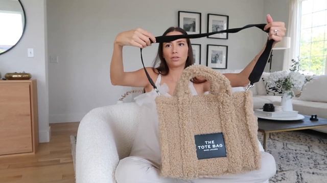 ✨THE TEDDY TOTE | Marc Jacobs Unboxing + Mod Shots + What Fits смотреть онлайн