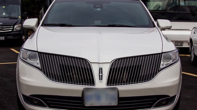 Lincoln MKT Limo смотреть онлайн