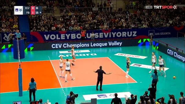 Eczacıbaşı Dynavit 0 - 3 Fenerbahçe Opet "AXA Sigorta Kupa Voley Yarı Final" | TRT SPOR Yıldız смотреть онлайн