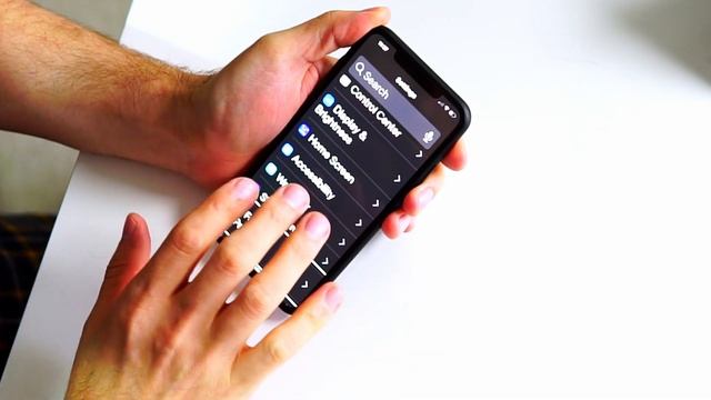 Why I Hate Face ID & How To Fix It смотреть онлайн