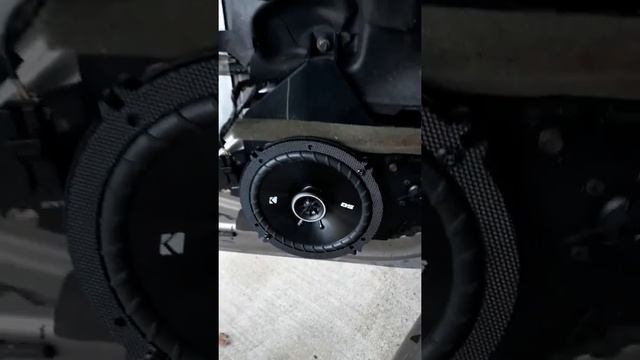 2000 Cadillac Eldorado Installing aftermarket speakers смотреть онлайн