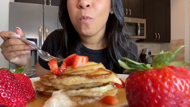 *(Volume Increased)* ASMR Pancake Stack No Talking.. Eating Sounds Mukbang 먹방 смотреть онлайн