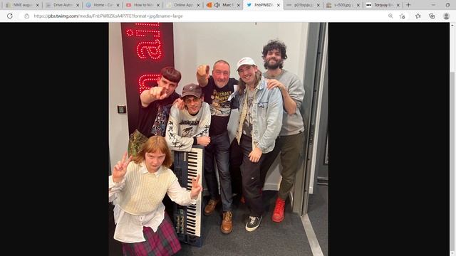 SUEP - "Misery" : BBC Radio 6 session 26.01.23 / Marc Riley show смотреть онлайн