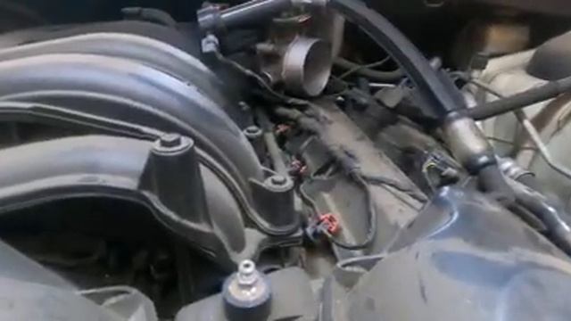 CHRYSLER 300 COMO REPARAR UN FALLO DE BUJIA VIDEO 1 смотреть онлайн