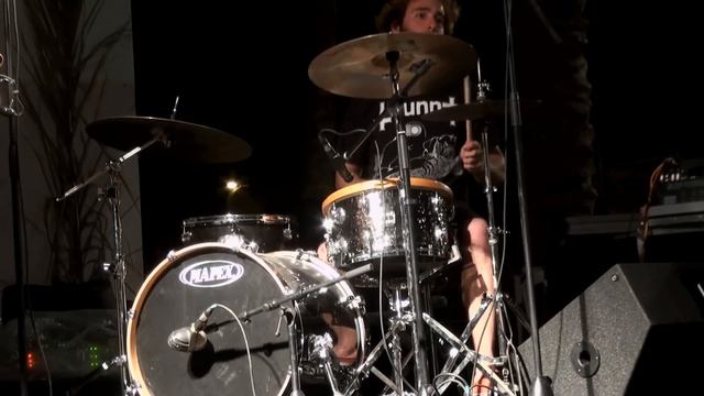 Malox - "Popcorn"(Gershon Kingsley Cover) 24/9/13 смотреть онлайн