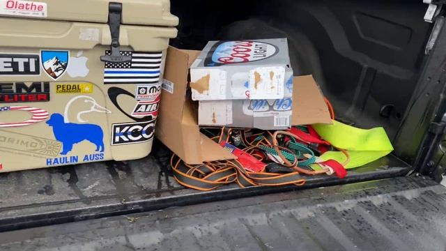 Ram Rough Country low profile tri-fold tonneau cover смотреть онлайн