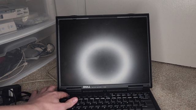 Upgrading the $5 Windows 98 Laptop! смотреть онлайн
