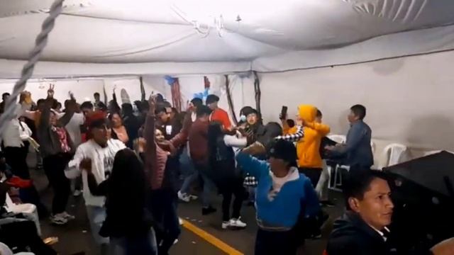 ROMPE ZAPATO EN VIVO LA MÁXIMA ONDA Y MAC CENTER SONIDO смотреть онлайн