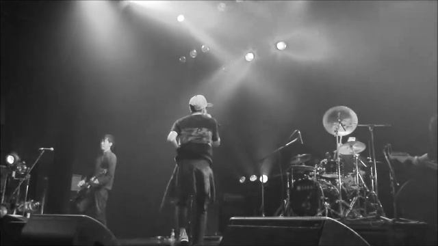 Far away /micloud effect смотреть онлайн