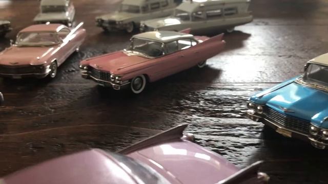 1:43 1960 Cadillac Collection смотреть онлайн