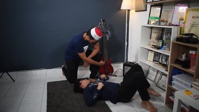BILA PERANGAI ANAK KAU MACAM ORANG GILA! смотреть онлайн