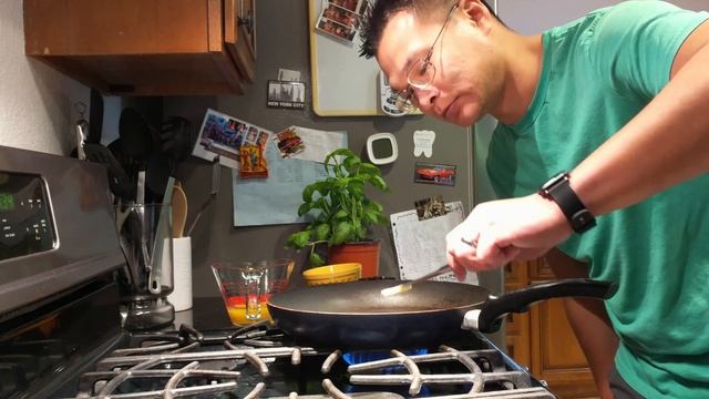 Cooking with Aaron & Google Home / Assistant (A Quick and Fun Project) смотреть онлайн