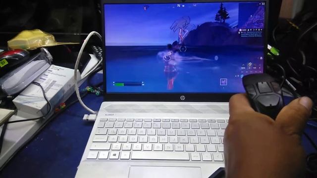 Joystick Logitech Attack3 en Fortnite con XPADDER (Y) смотреть онлайн