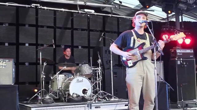 Mac DeMarco - Live At The Meredith Music Festival 2013