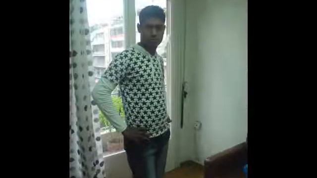 JAVED PAKISTAN.wmv.flv смотреть онлайн