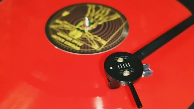 GOLDEN RATIO RED VINYL TEST смотреть онлайн