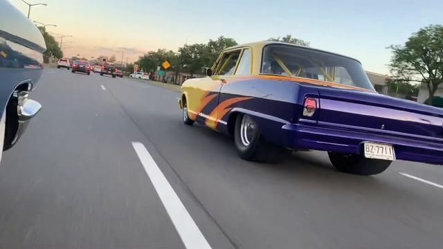 Cruising Woodward in the ‘60 Cadillac Fleetwood - 09AUG19 смотреть онлайн