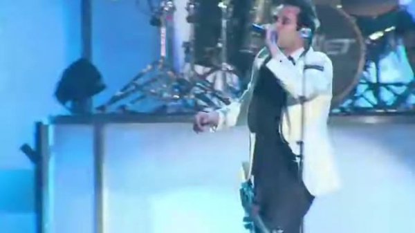 Skillet - Comatose (Live)